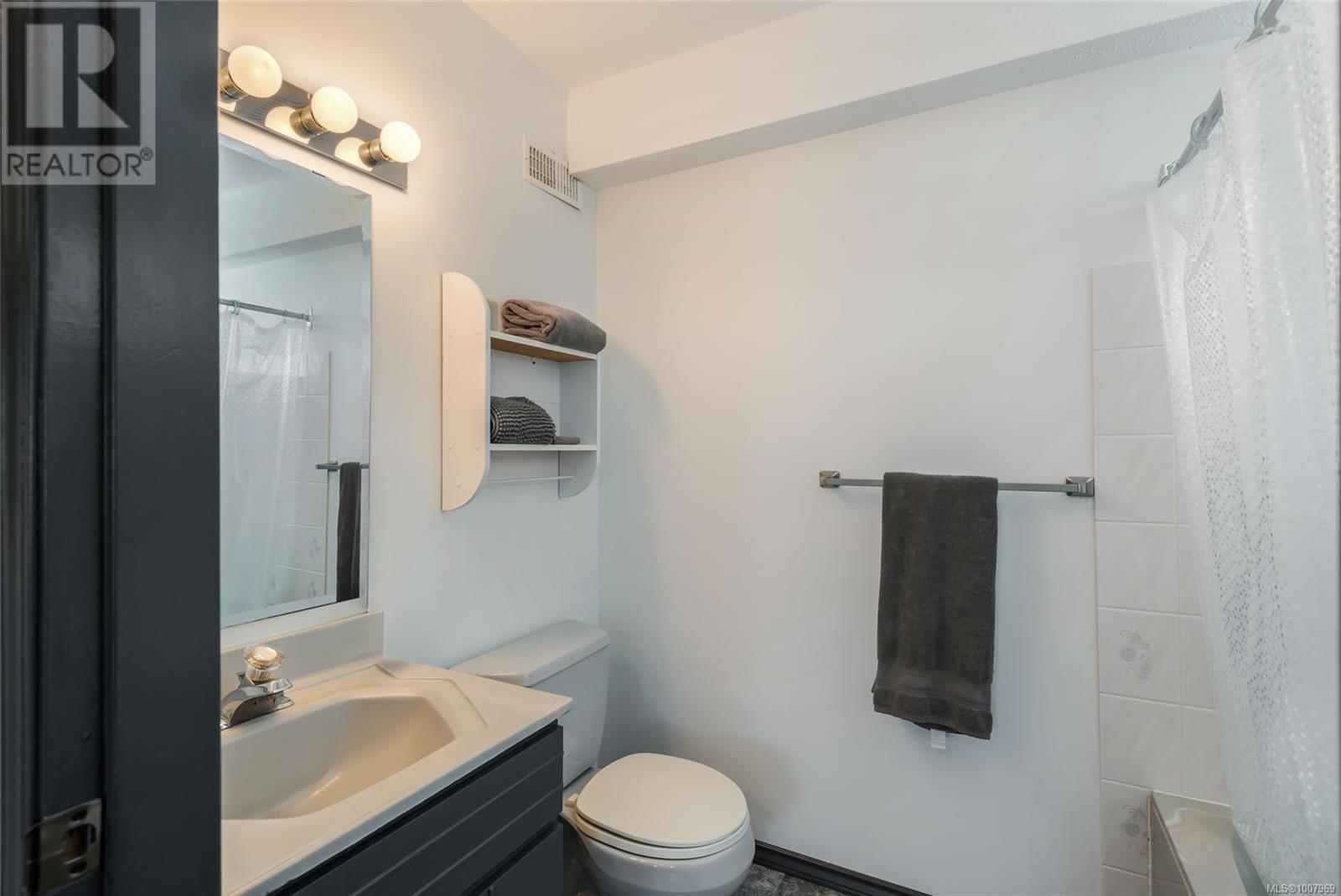 3150 McNaughton Ave, Port Alberni