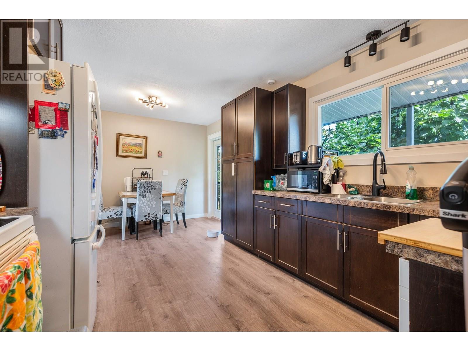 12003 Kidston Road, Coldstream