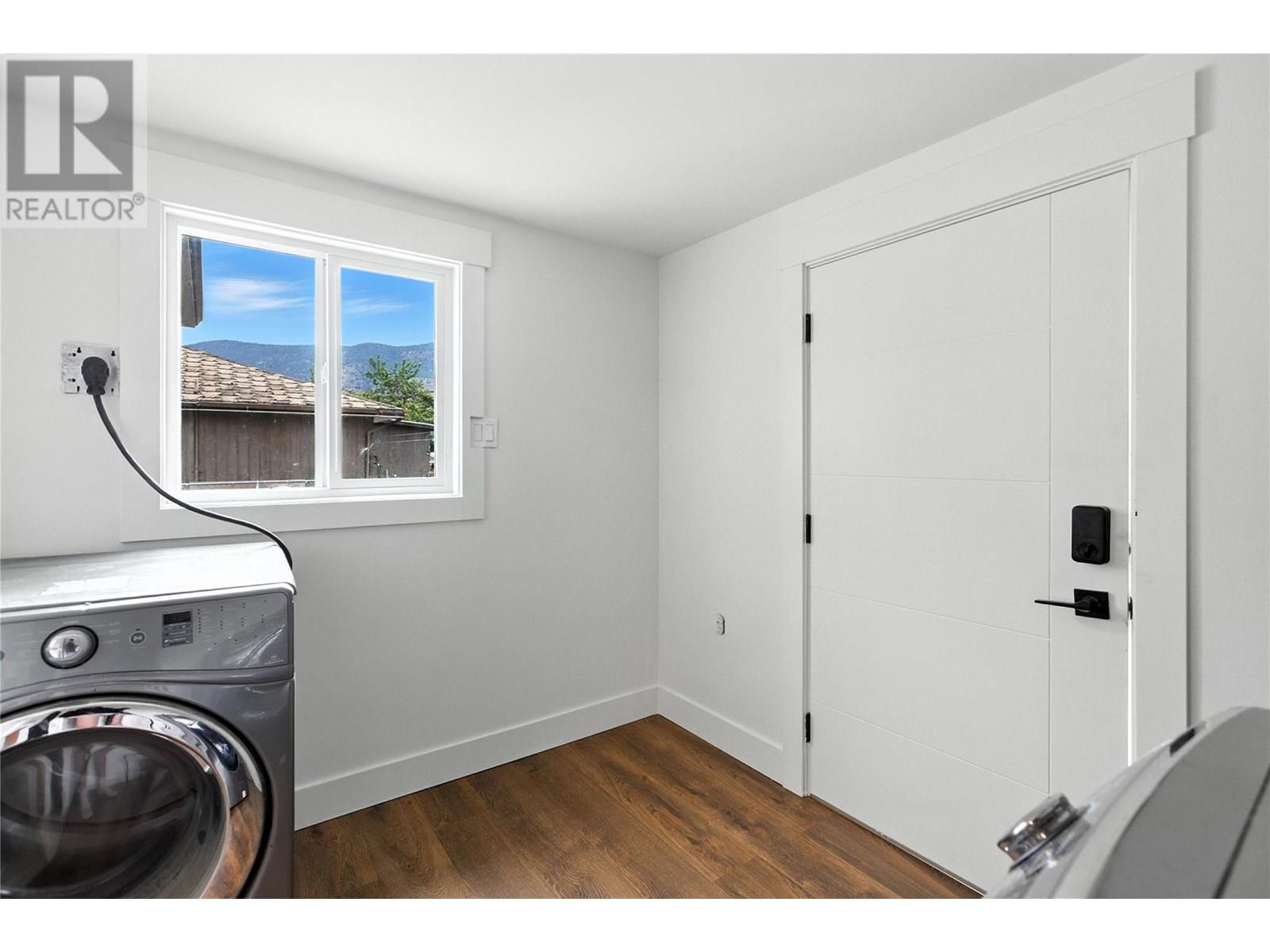 Photo 13 of 3771 Thompson View Street, Lytton BC