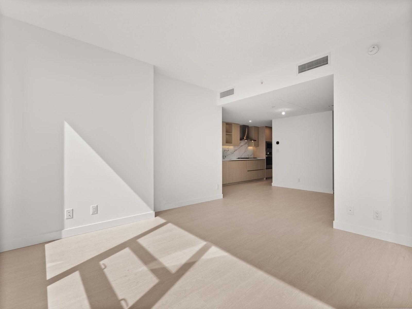 Photo 9 of 2907 13778 100 Avenue, Surrey BC