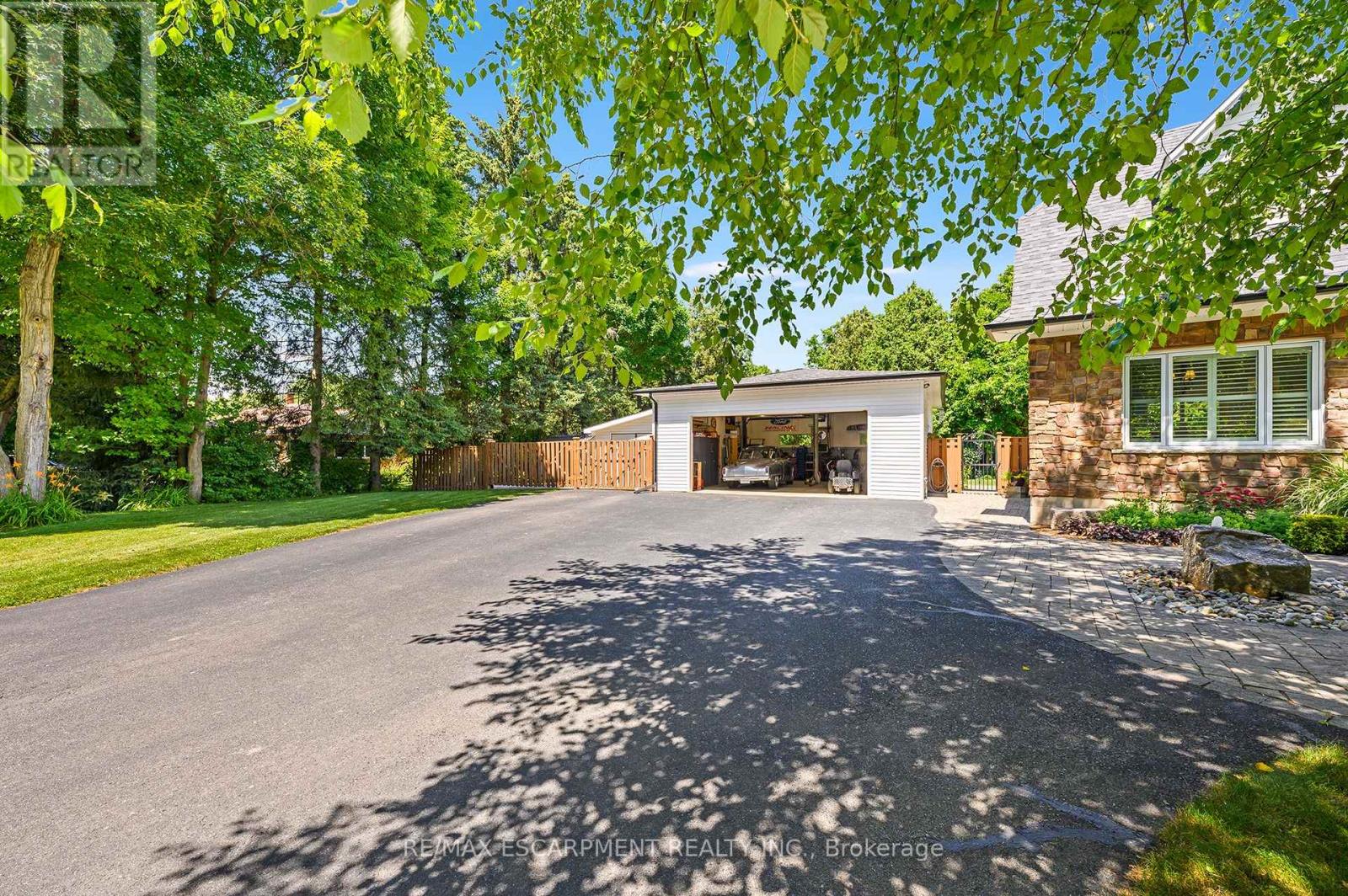 Photo 46 of 6487 Panton Street, Burlington ON