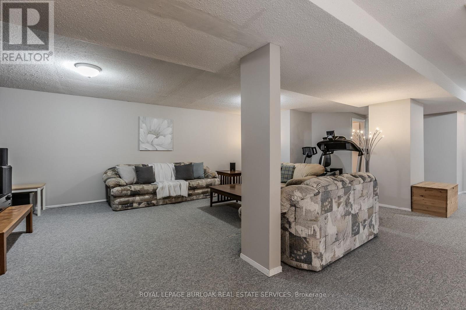 Photo 28 of 1352 Winterberry Drive, Burlington ON