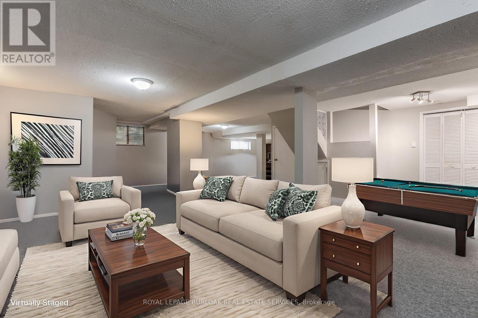 Photo 17 of 1352 Winterberry Drive, Burlington ON