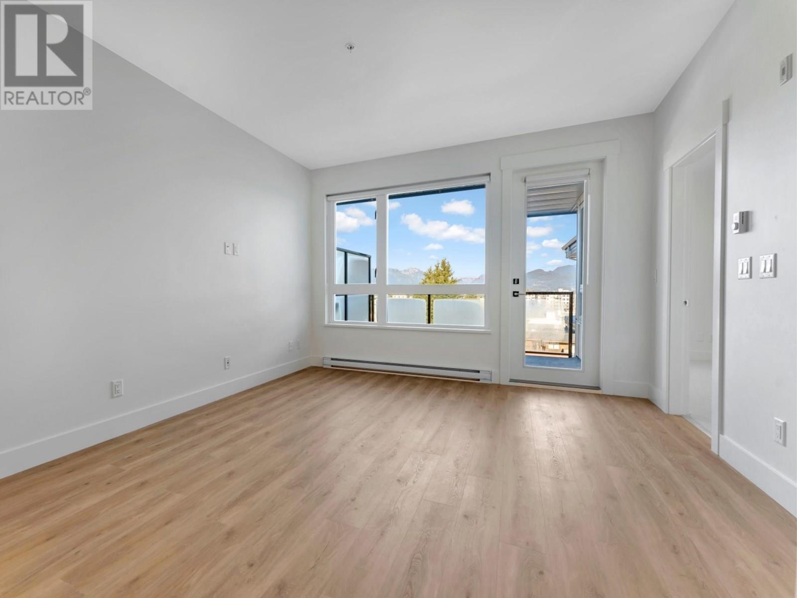 Photo 4 of 610 11907 223 Street, Maple Ridge BC