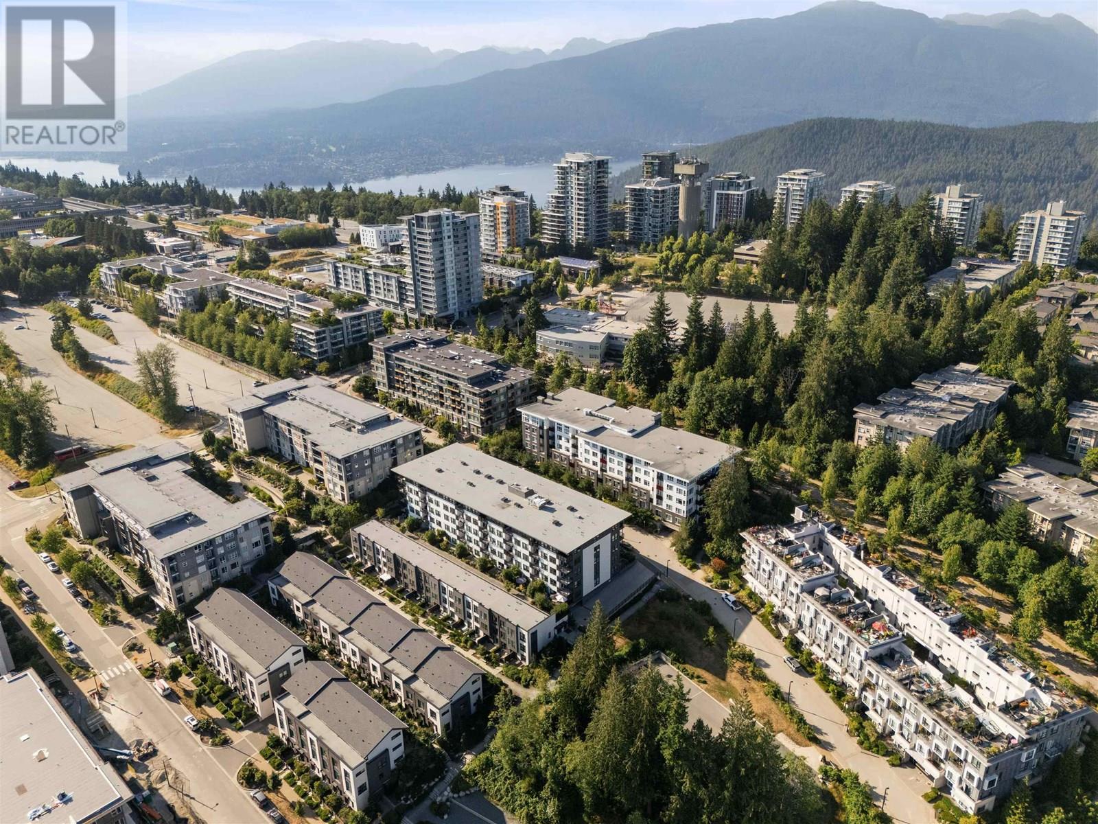 Photo 26 of 3 9278 Slopes Mews, Burnaby BC