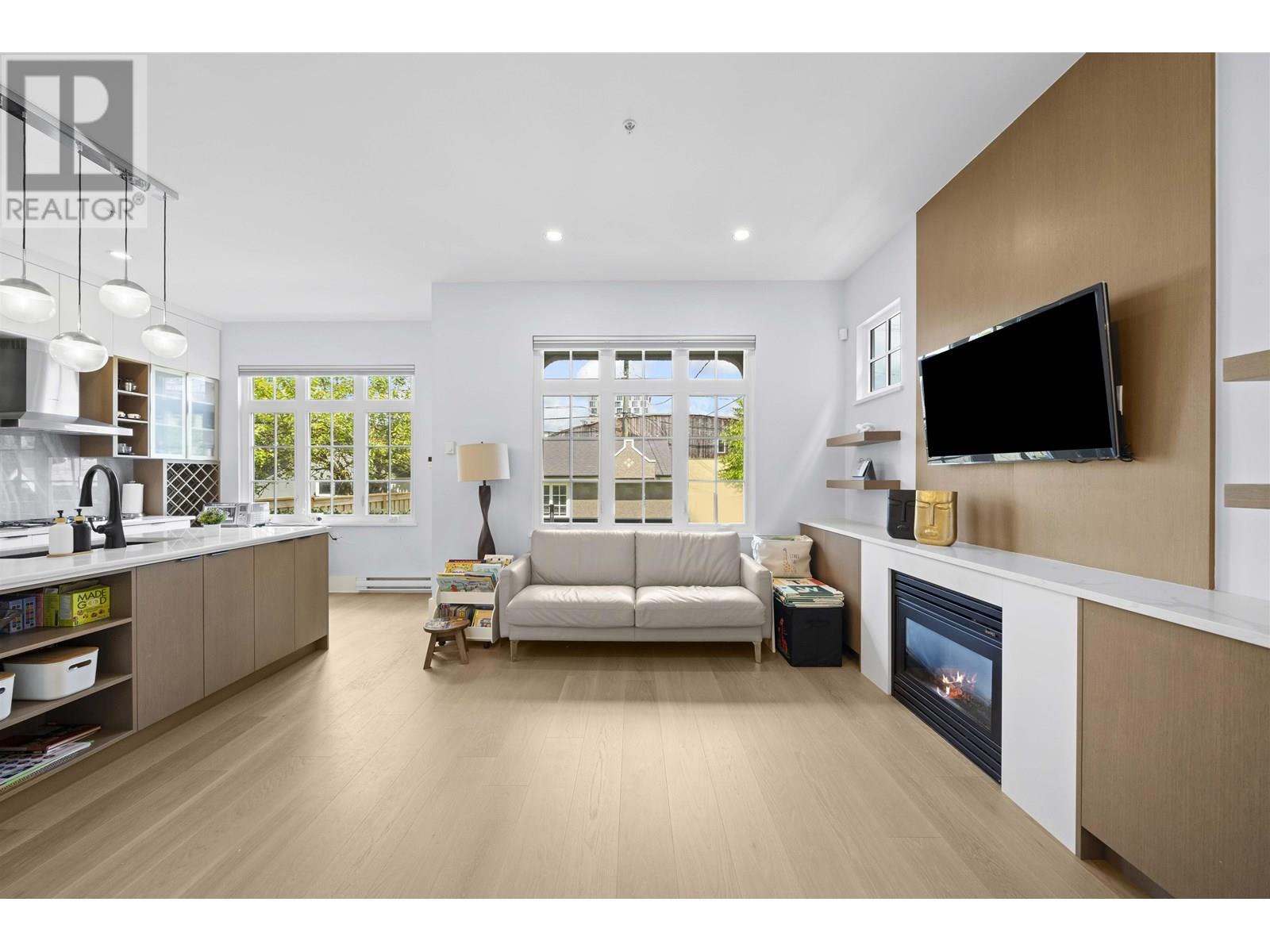 Photo 13 of 3711 W 11 Th Avenue, Vancouver BC