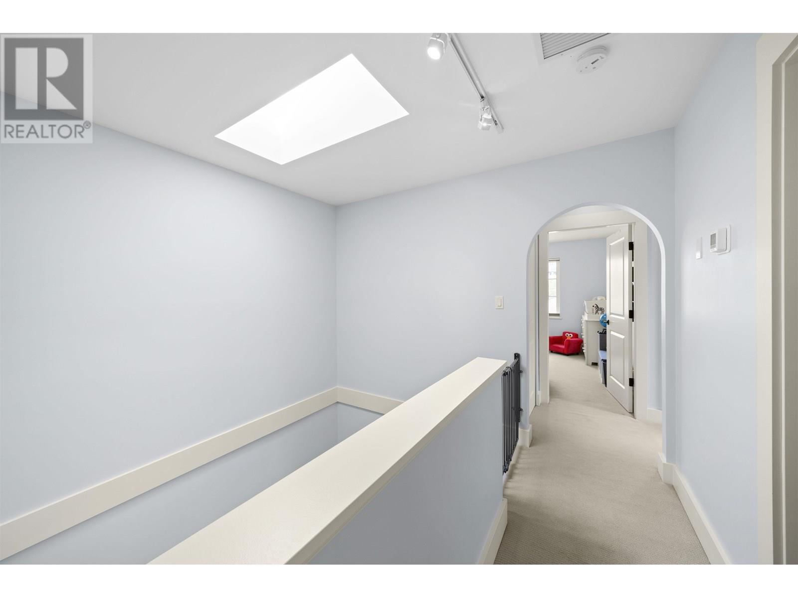 Photo 18 of 3711 W 11 Th Avenue, Vancouver BC