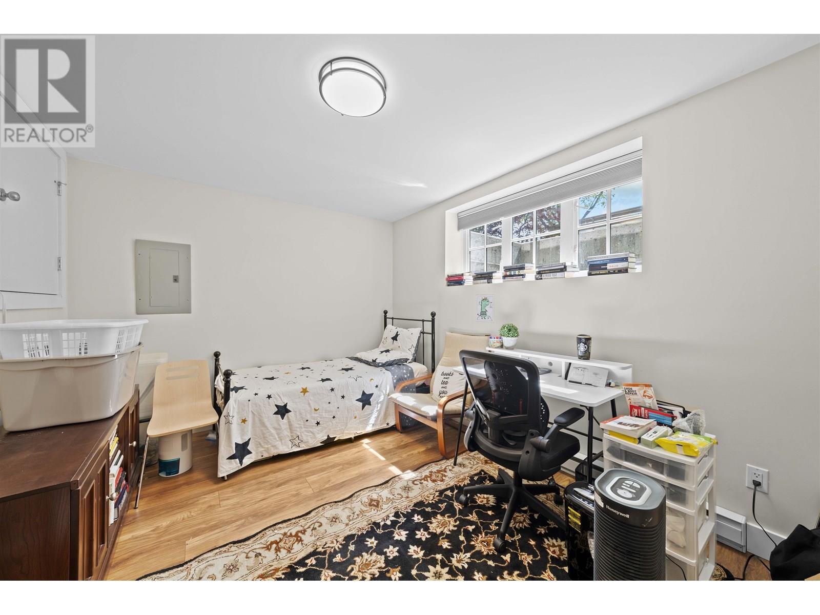 Photo 30 of 3711 W 11 Th Avenue, Vancouver BC