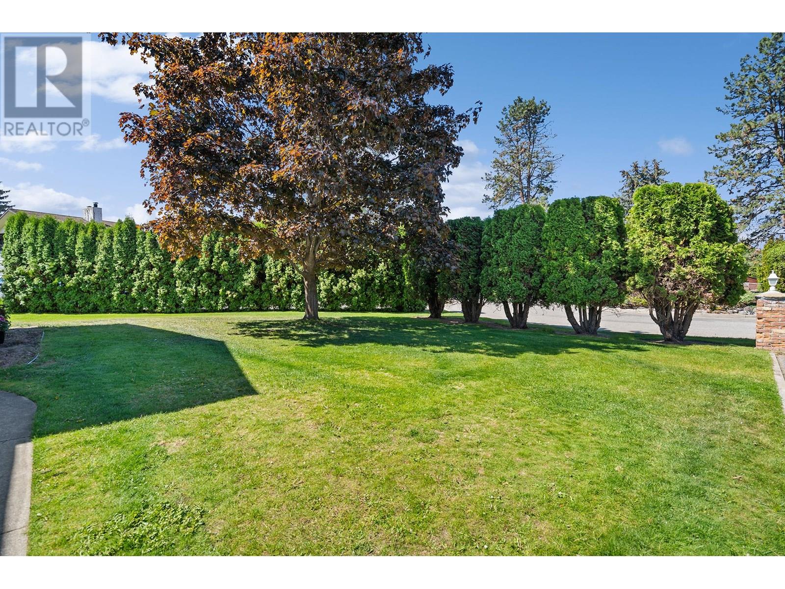 Photo 11 of 2160 Diamond Road, Kelowna BC