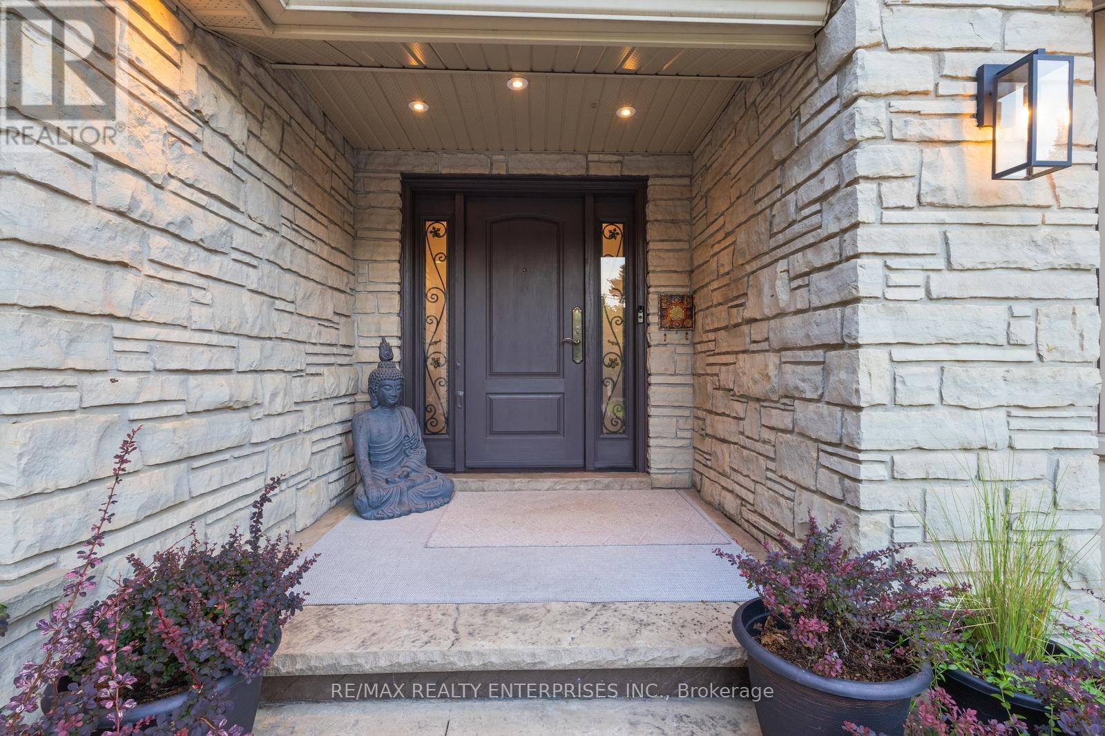 Photo 44 of 807 Indian Road, Mississauga ON