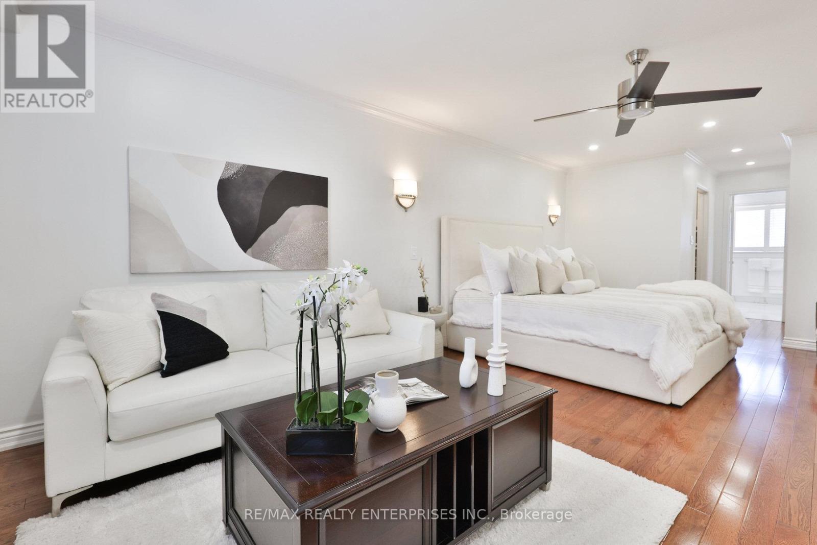 Photo 14 of 807 Indian Road, Mississauga ON