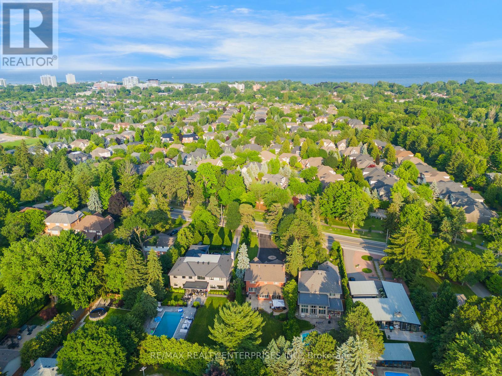 Photo 13 of 807 Indian Road, Mississauga ON