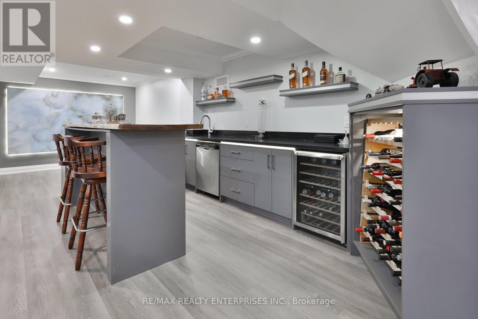 Photo 41 of 807 Indian Road, Mississauga ON
