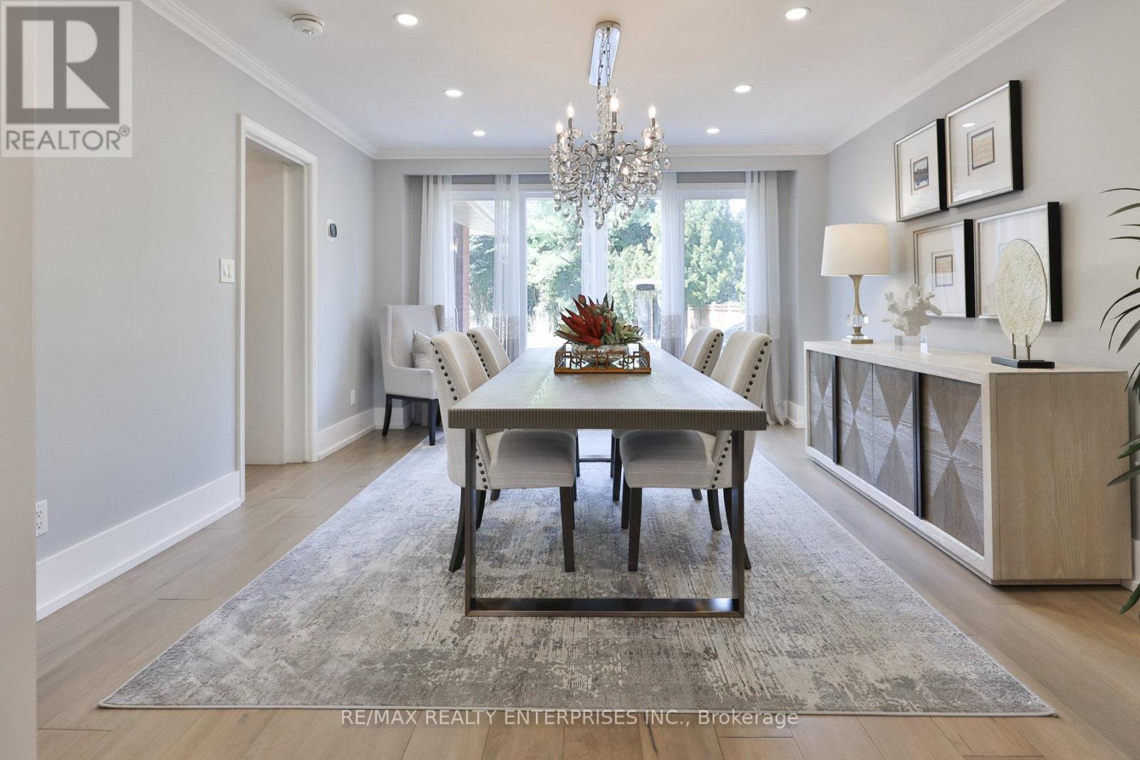 Photo 5 of 807 Indian Road, Mississauga ON
