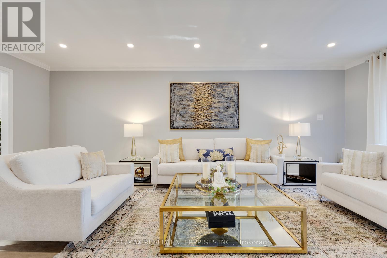 Photo 17 of 807 Indian Road, Mississauga ON