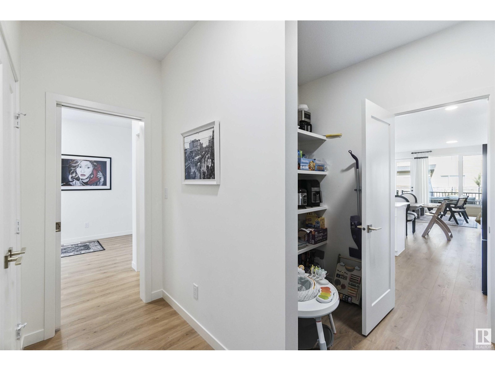 Photo 13 of 3233 Kulay Wy Sw, Edmonton AB