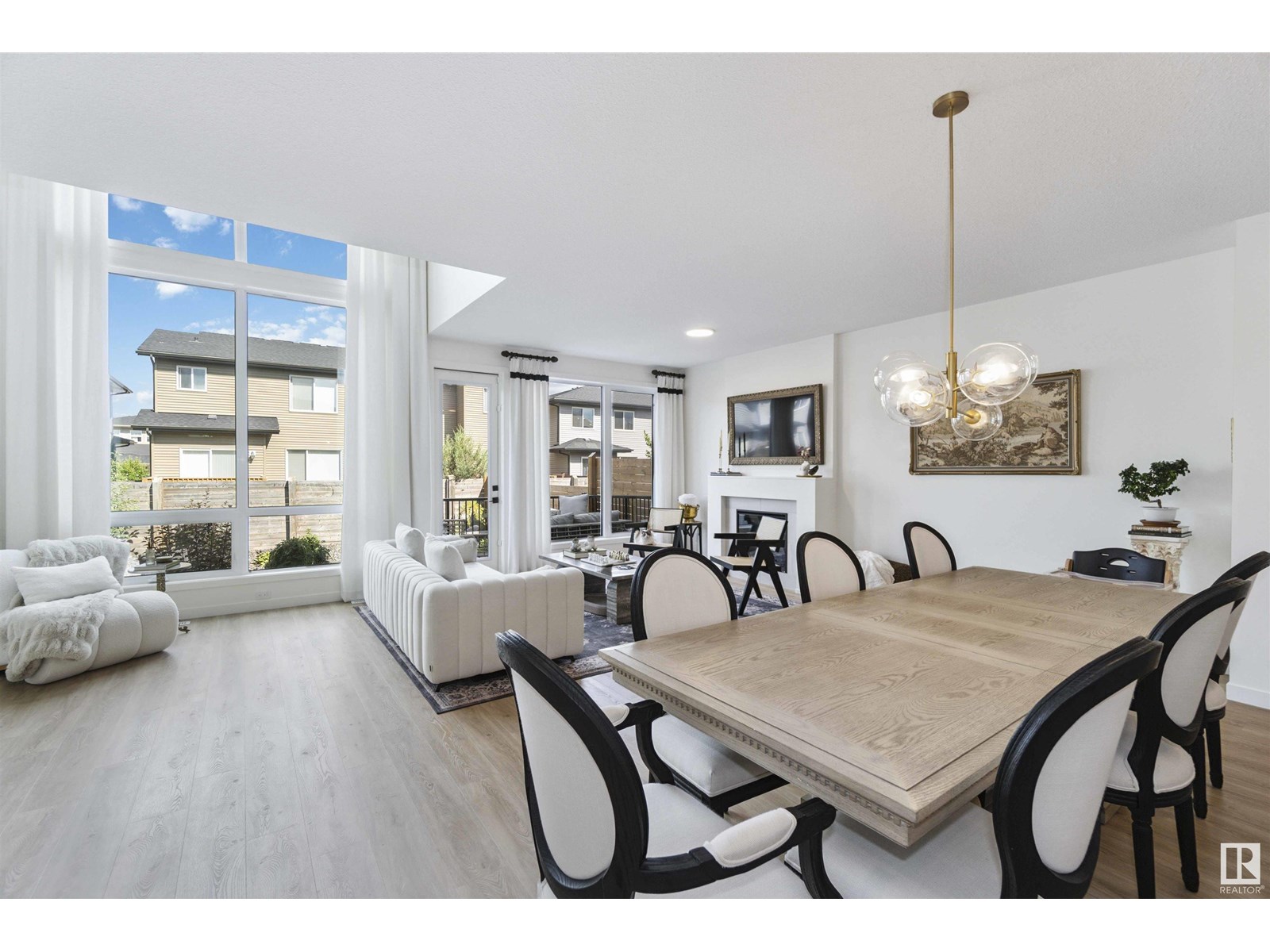Photo 5 of 3233 Kulay Wy Sw, Edmonton AB