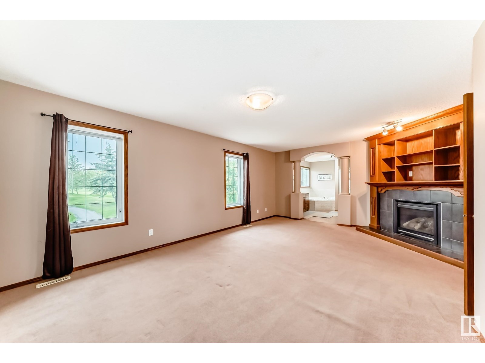 Photo 35 of 204 Reichert Dr, Beaumont AB