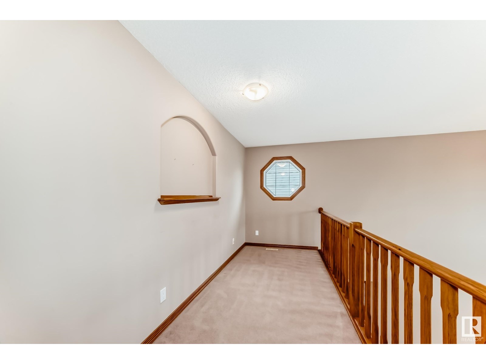 Photo 48 of 204 Reichert Dr, Beaumont AB