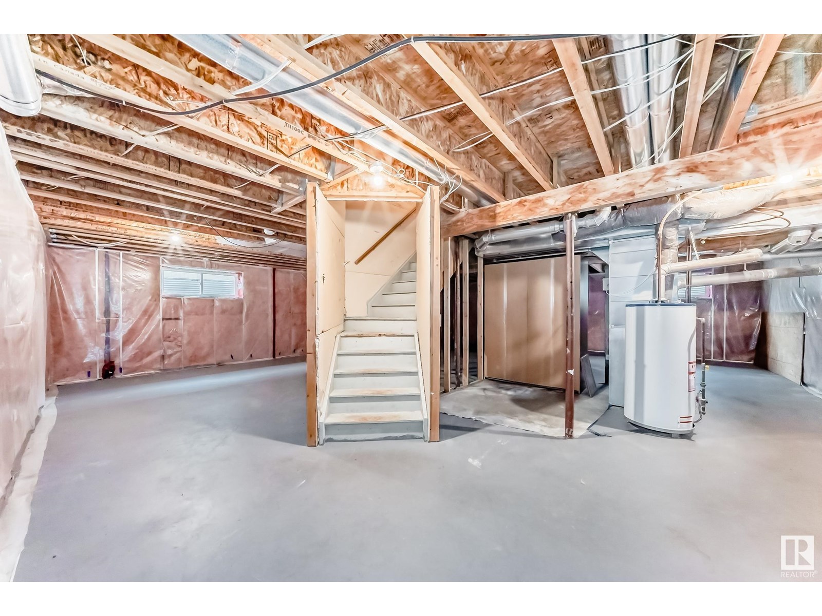 Photo 52 of 204 Reichert Dr, Beaumont AB