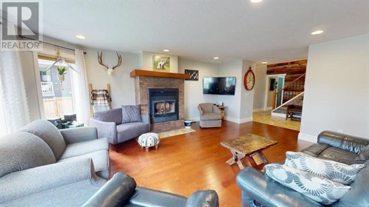 Photo 3 of 11716 88 Street, Fort St John BC