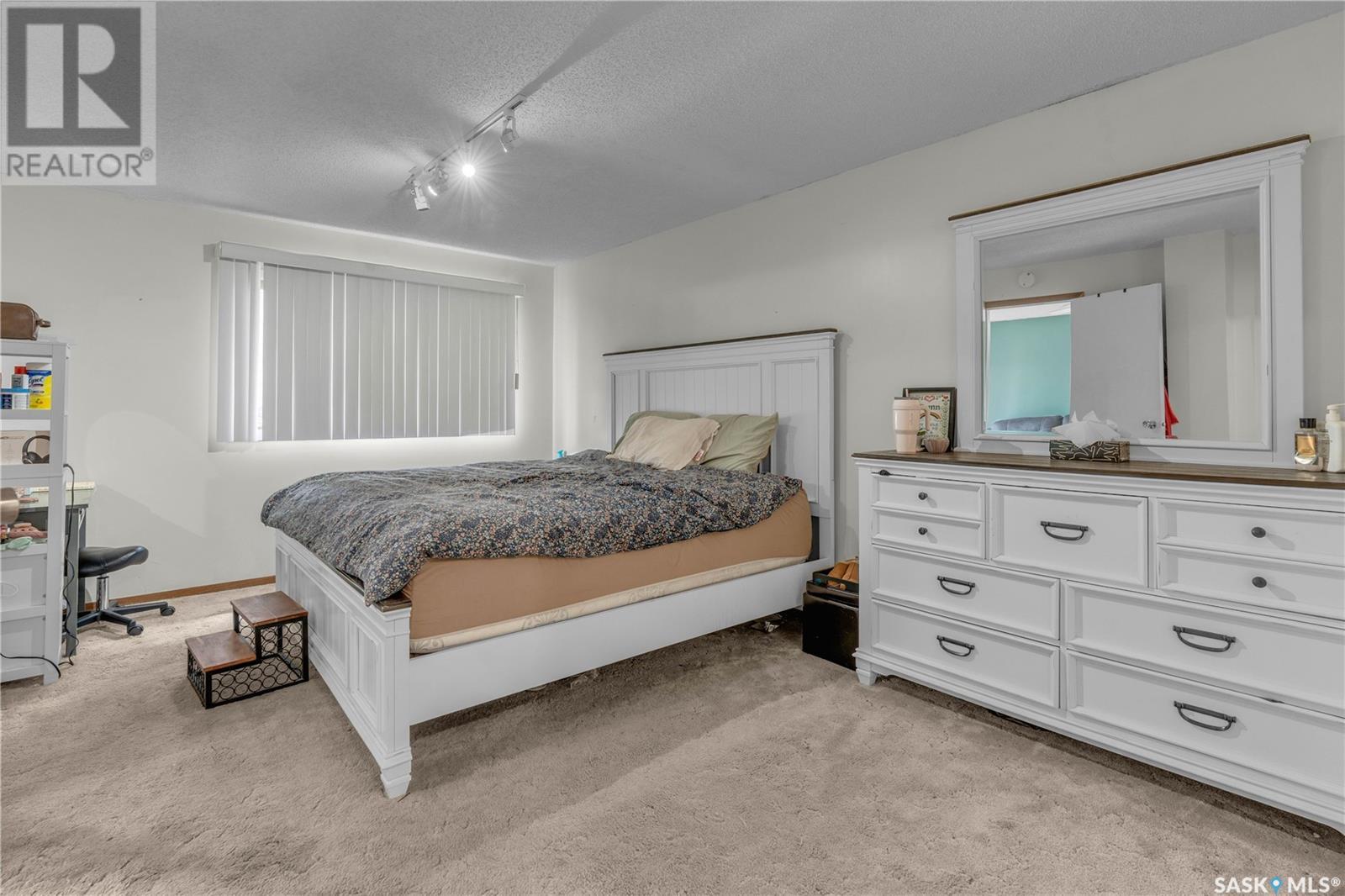 Photo 20 of 104 Railway Avenue, Dufferin Rm No 190 SK