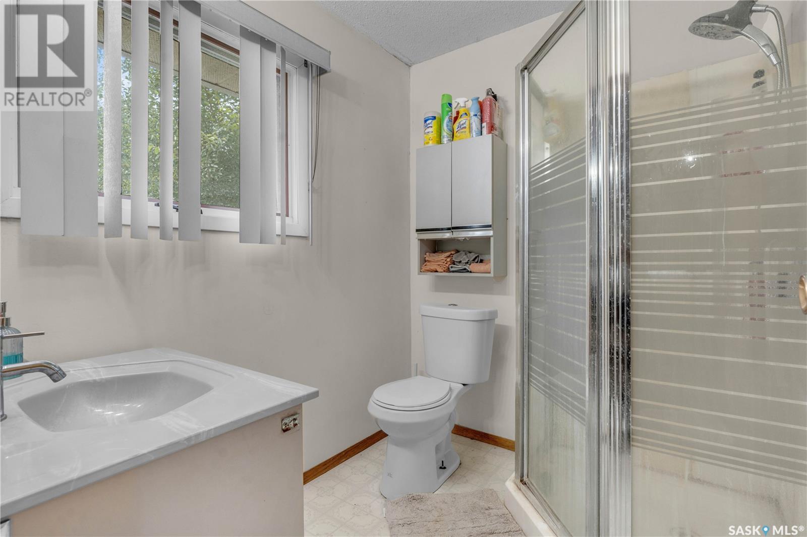 Photo 23 of 104 Railway Avenue, Dufferin Rm No 190 SK