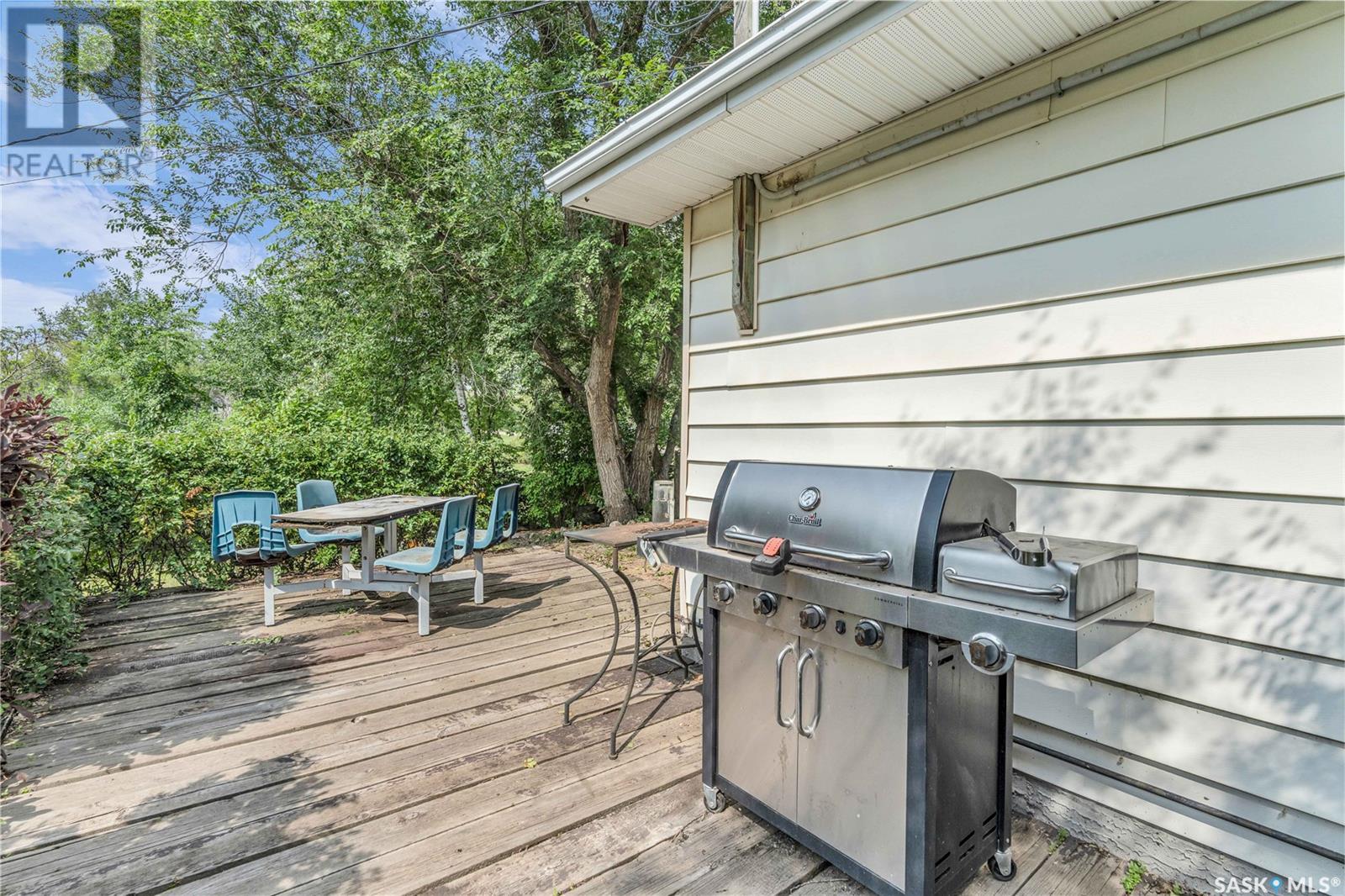 Photo 39 of 104 Railway Avenue, Dufferin Rm No 190 SK