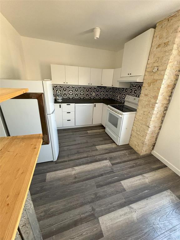 Photo 22 of 407 Furby Street, Winnipeg MB
