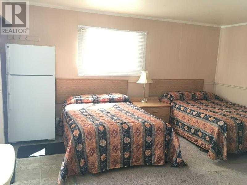 Photo 4 of 4001 48 Avenue, Innisfail AB