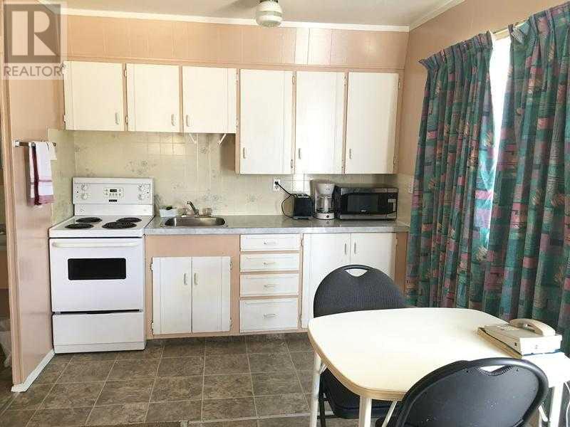 Photo 22 of 4001 48 Avenue, Innisfail AB