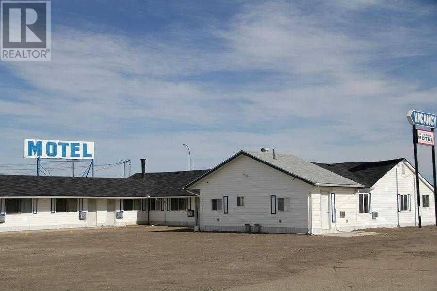 Photo 19 of 4001 48 Avenue, Innisfail AB