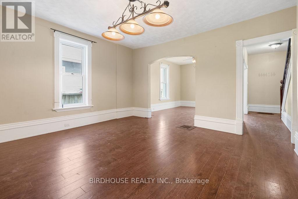 Photo 11 of 9 Fair Avenue, Kawartha Lakes ON