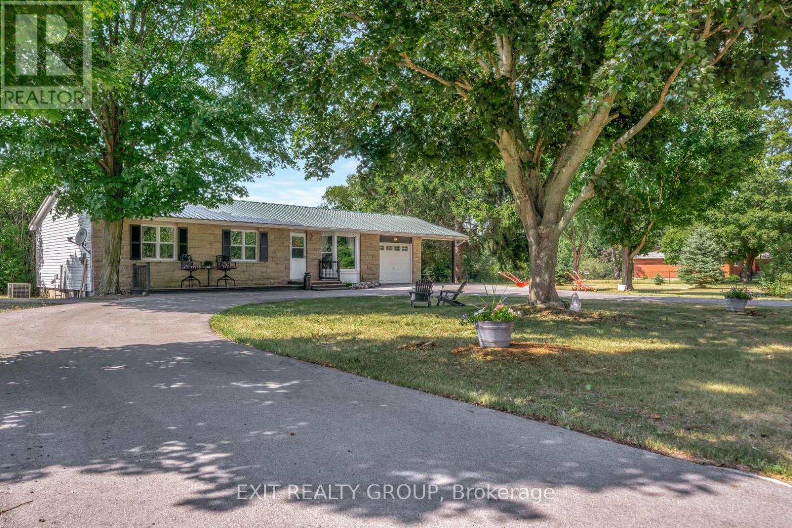 Photo 11 of 1476 County Rd 12, Prince Edward County ON