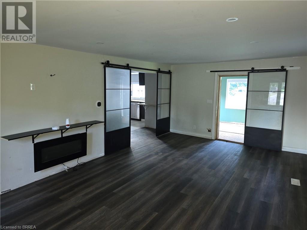 Photo 19 of 541 Burtch Road, Brantford ON