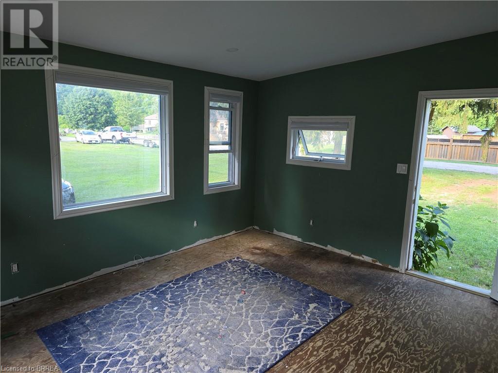 Photo 10 of 541 Burtch Road, Brantford ON