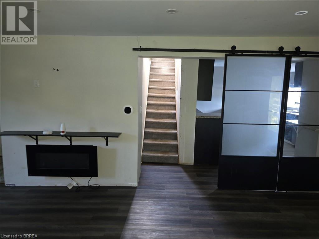 Photo 1 of 541 Burtch Road, Brantford ON