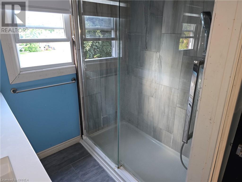 Photo 7 of 541 Burtch Road, Brantford ON
