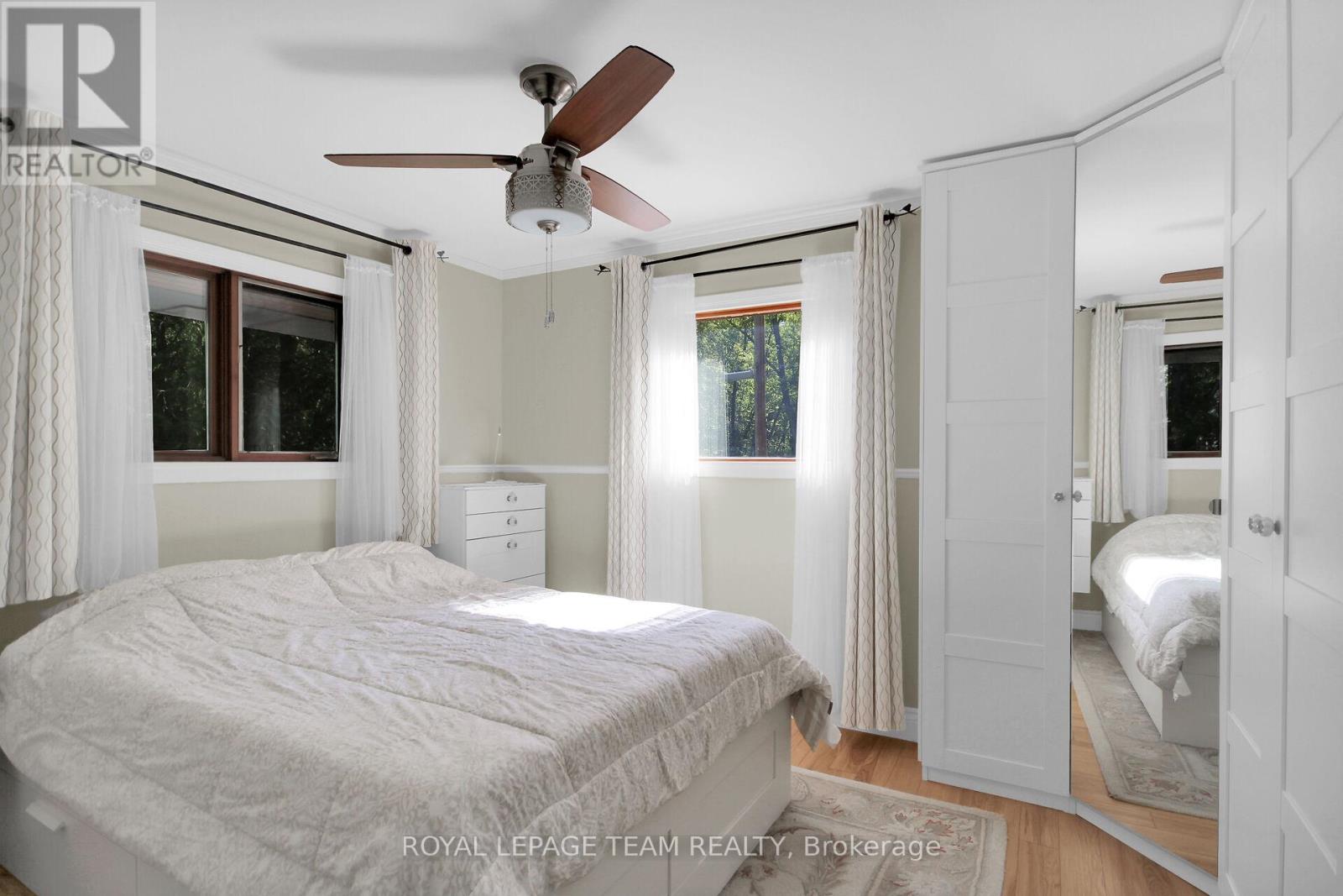Photo 12 of 1303 Hilly Lane S, North Grenville ON