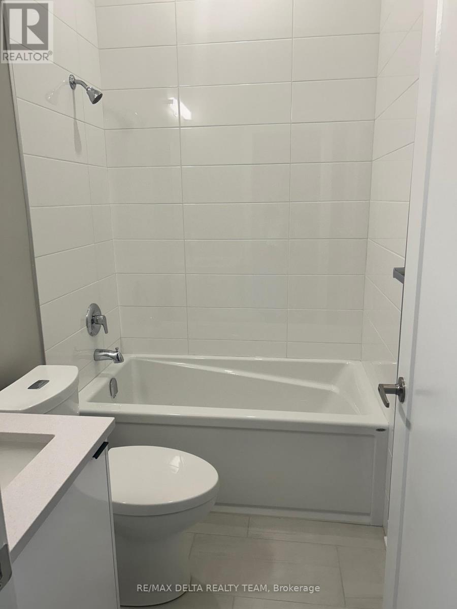 Photo 12 of 106 360 Deschatelets Avenue, Ottawa ON