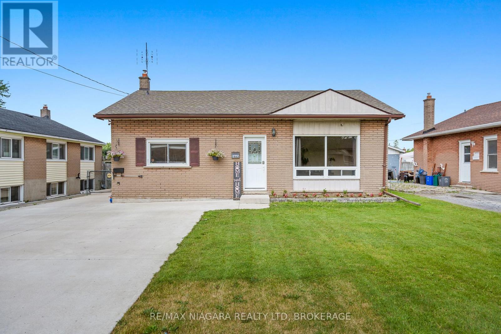 Photo 41 of 7463 Marieclaude Avenue, Niagara Falls ON