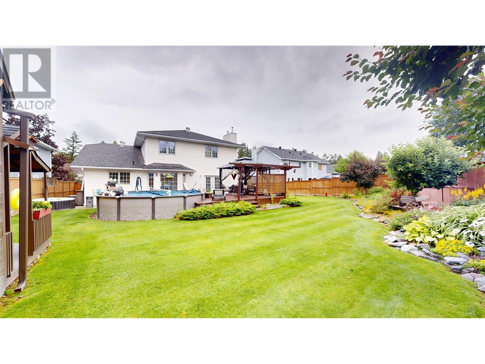 2904 EDGEWOOD Drive, Cranbrook