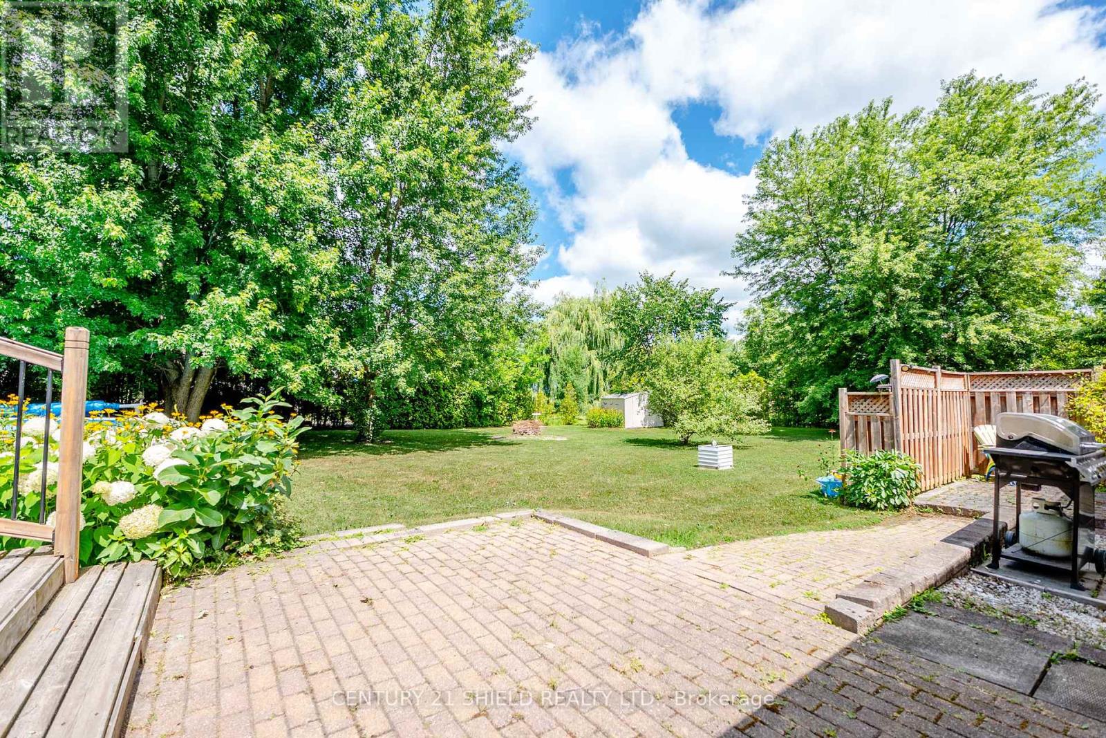 Photo 8 of 14215 County Rd 2 Highway, South Stormont ON