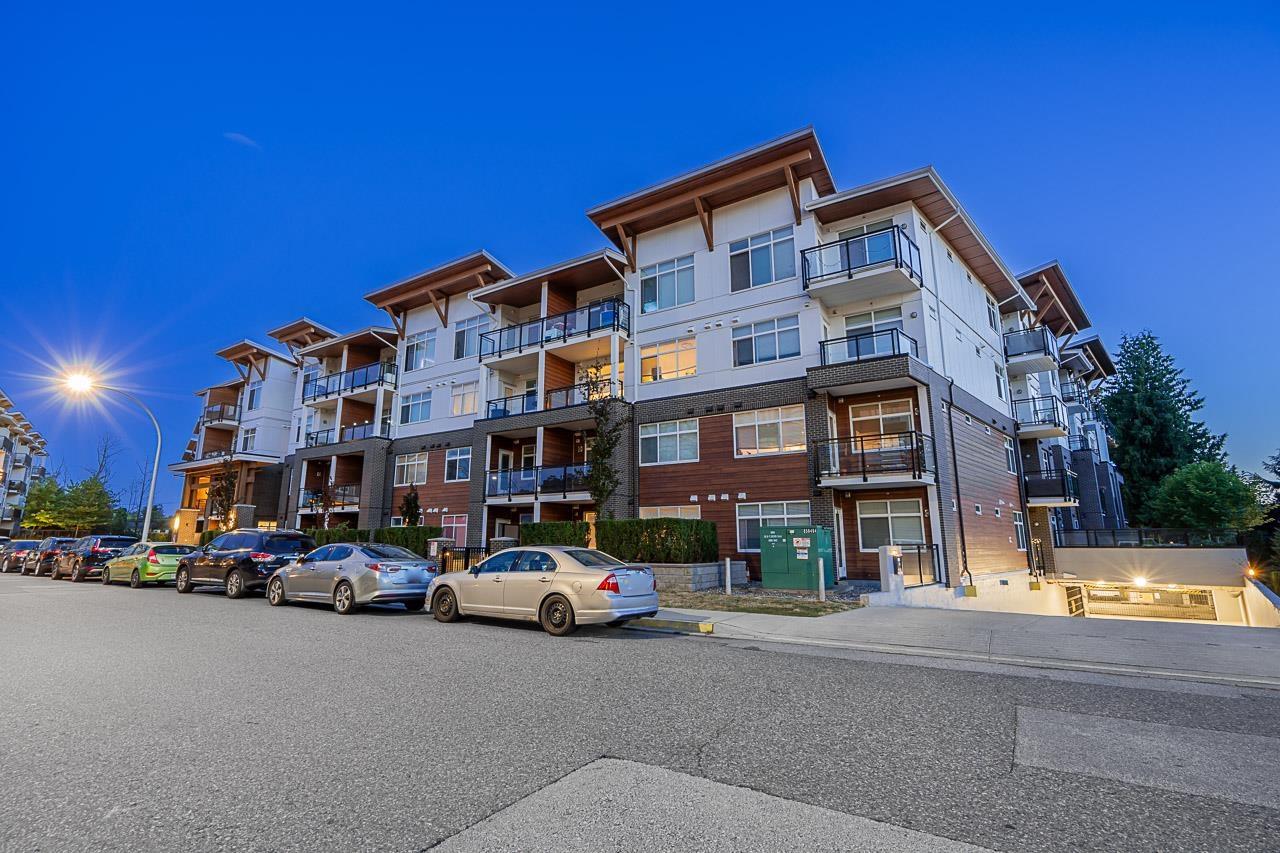 Photo 32 of 319 5415 Brydon Crescent, Langley BC