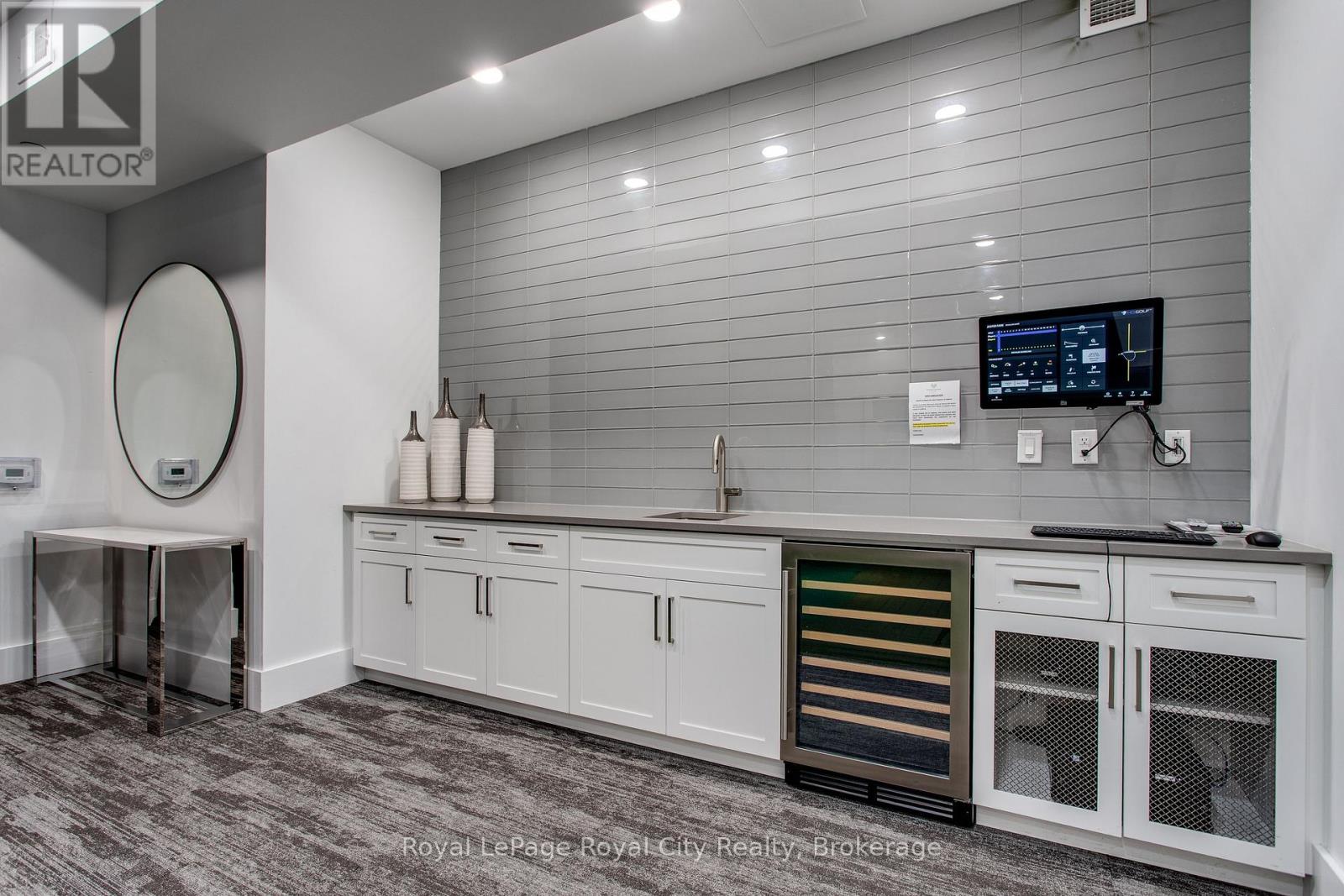 Photo 19 of 205 1880 Gordon Street, Guelph ON