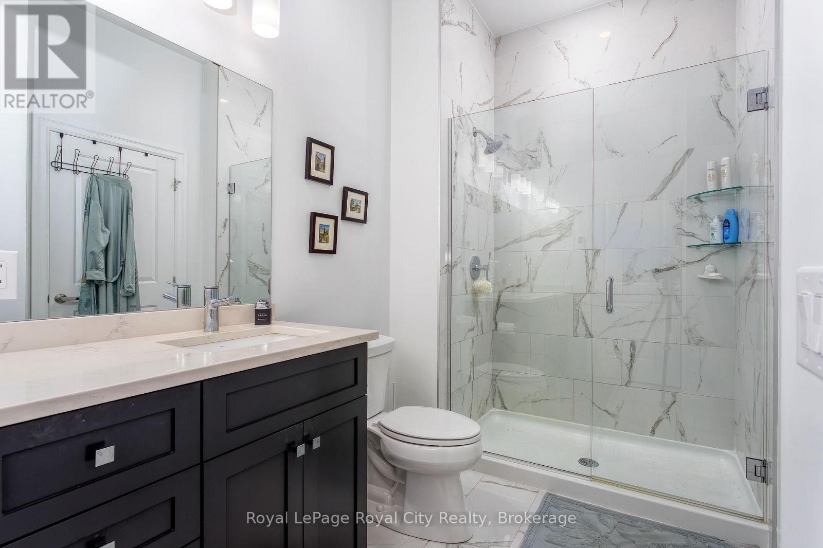 Photo 31 of 205 1880 Gordon Street, Guelph ON