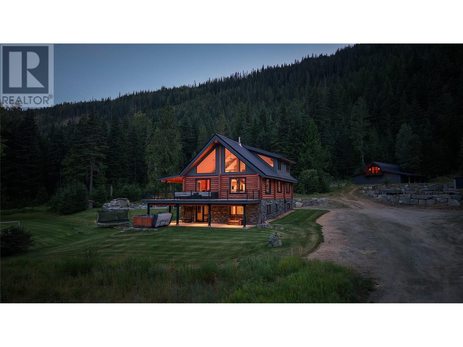 Photo 14 of 6580 6 Highway, Ymir BC