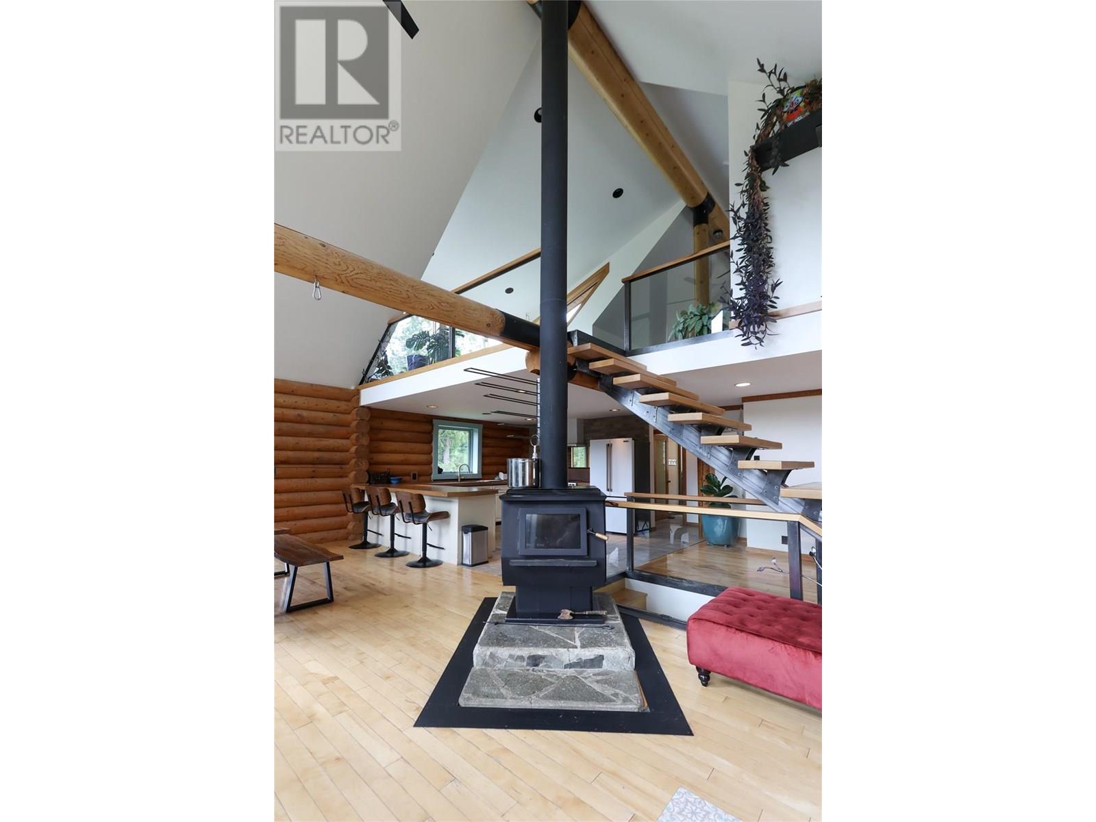 Photo 15 of 6580 6 Highway, Ymir BC