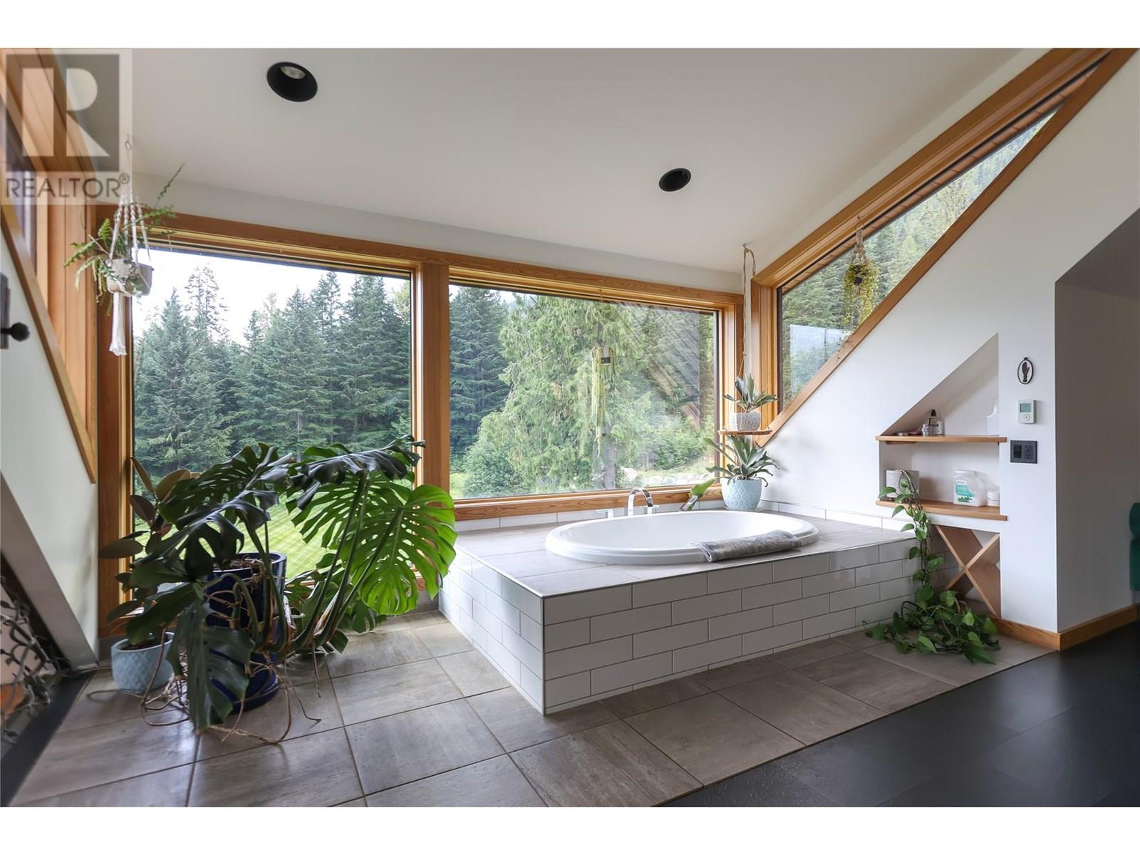 Photo 57 of 6580 6 Highway, Ymir BC