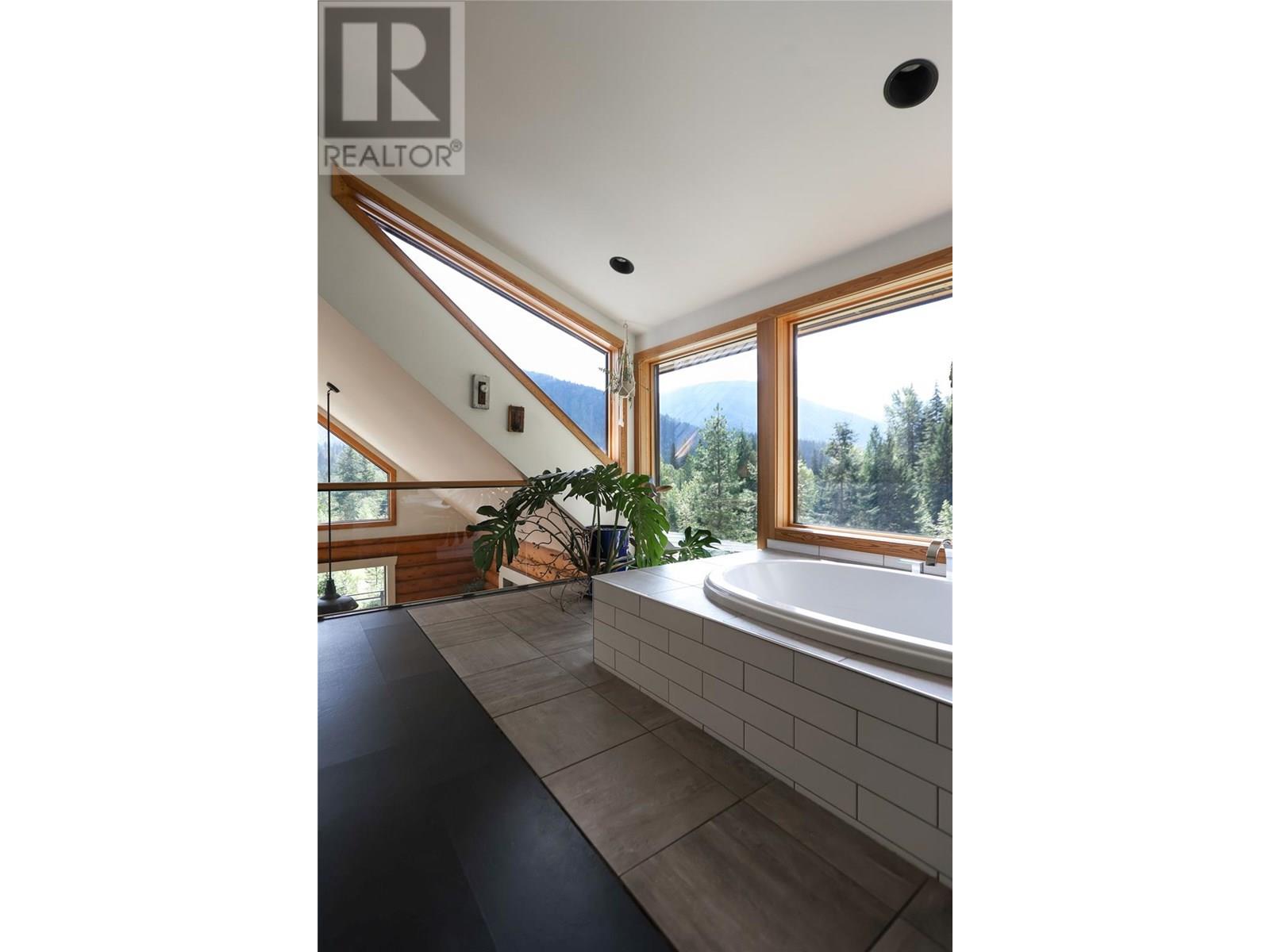 Photo 60 of 6580 6 Highway, Ymir BC